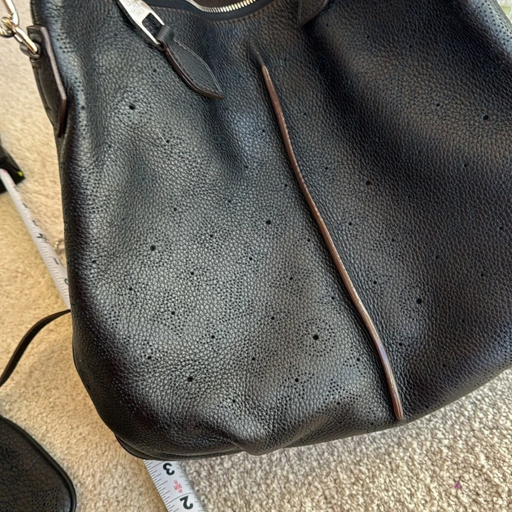 Louis Vuitton Black Hobo Bag - Picture 10 of 13